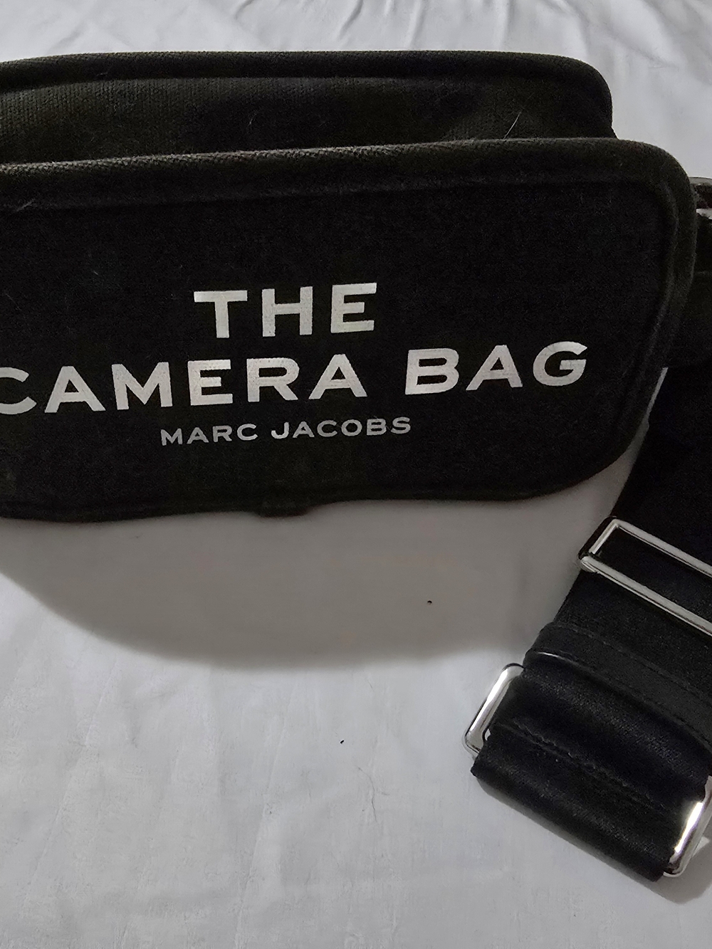 Marc Jacobs The Camera Bag in Black